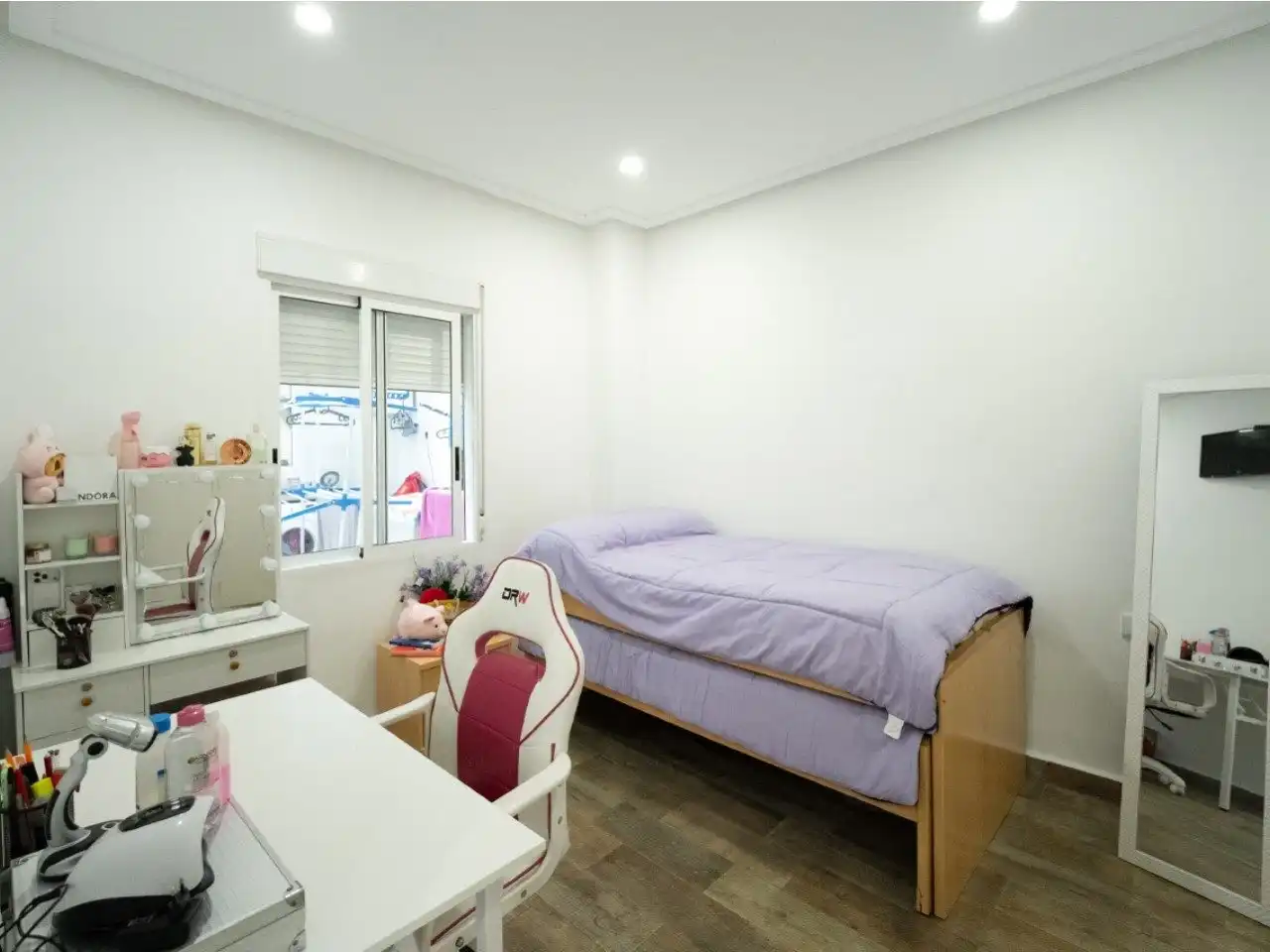 Habitación de Piso en venta en Carlet con Jardín privado, Terraza y Amueblado