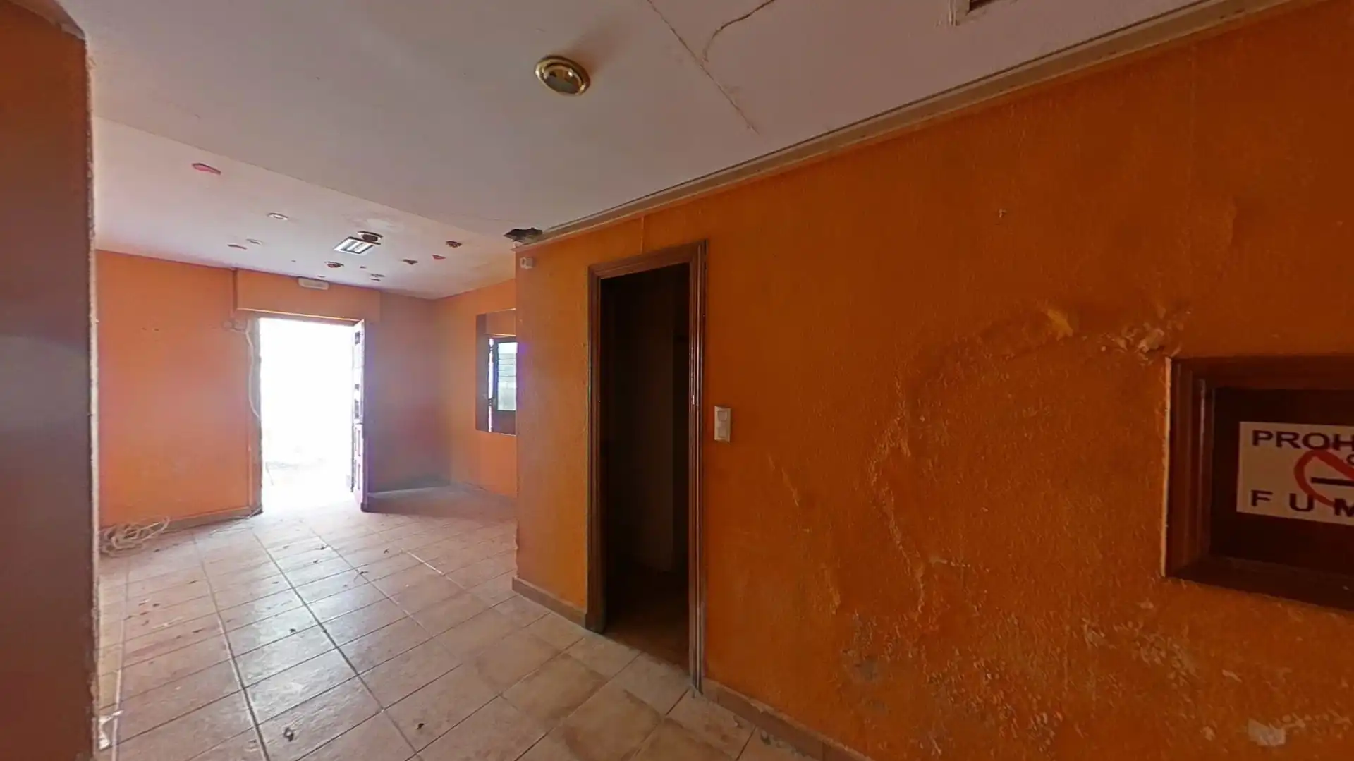 Business premises for sale in San Blas, imagen 9