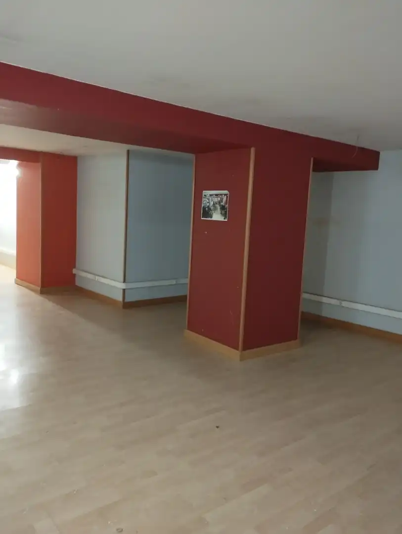Commercial properties for rent in Zaragoza  with Air Conditioner, Heating and Parquet flooring