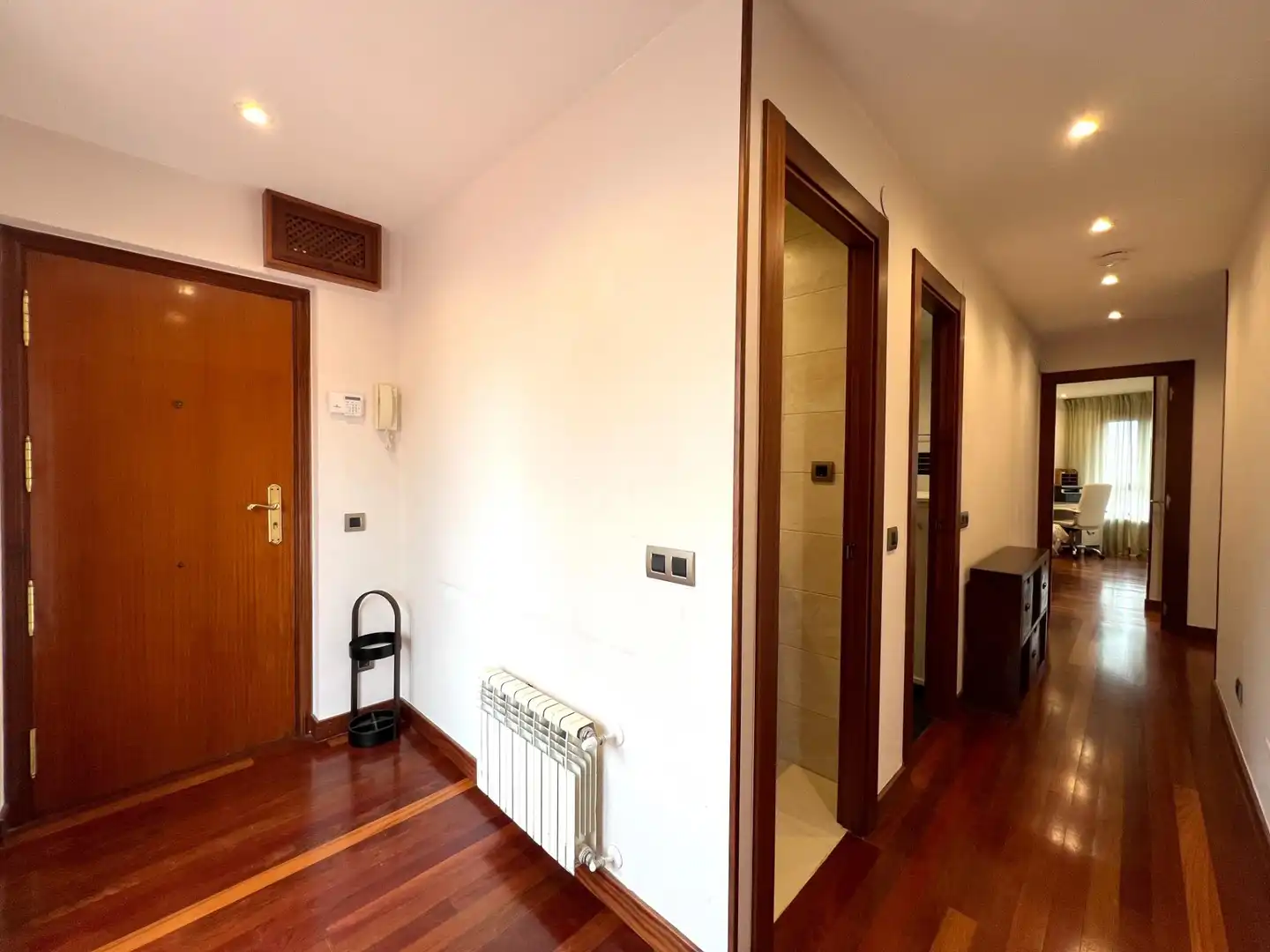Flat for rent in Avenida CANTABRIA, Valdenoja