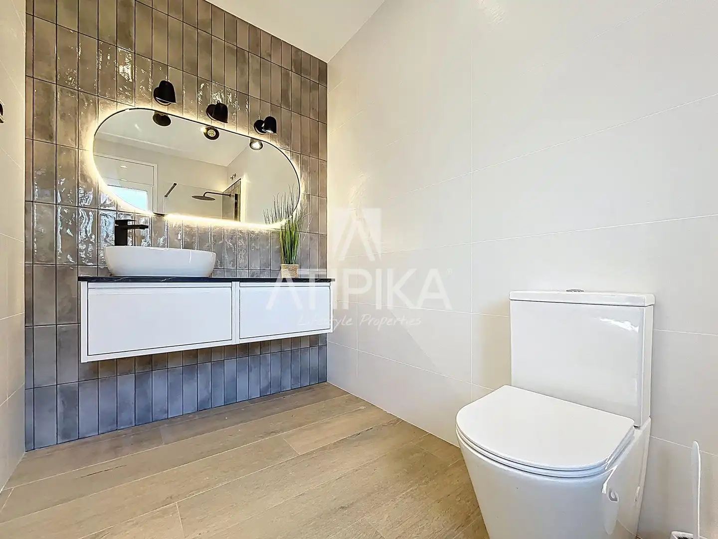 Bathroom of Houses for sale in Sant Pere de Ribes  with Swimming Pool, Oven and Washing machine
