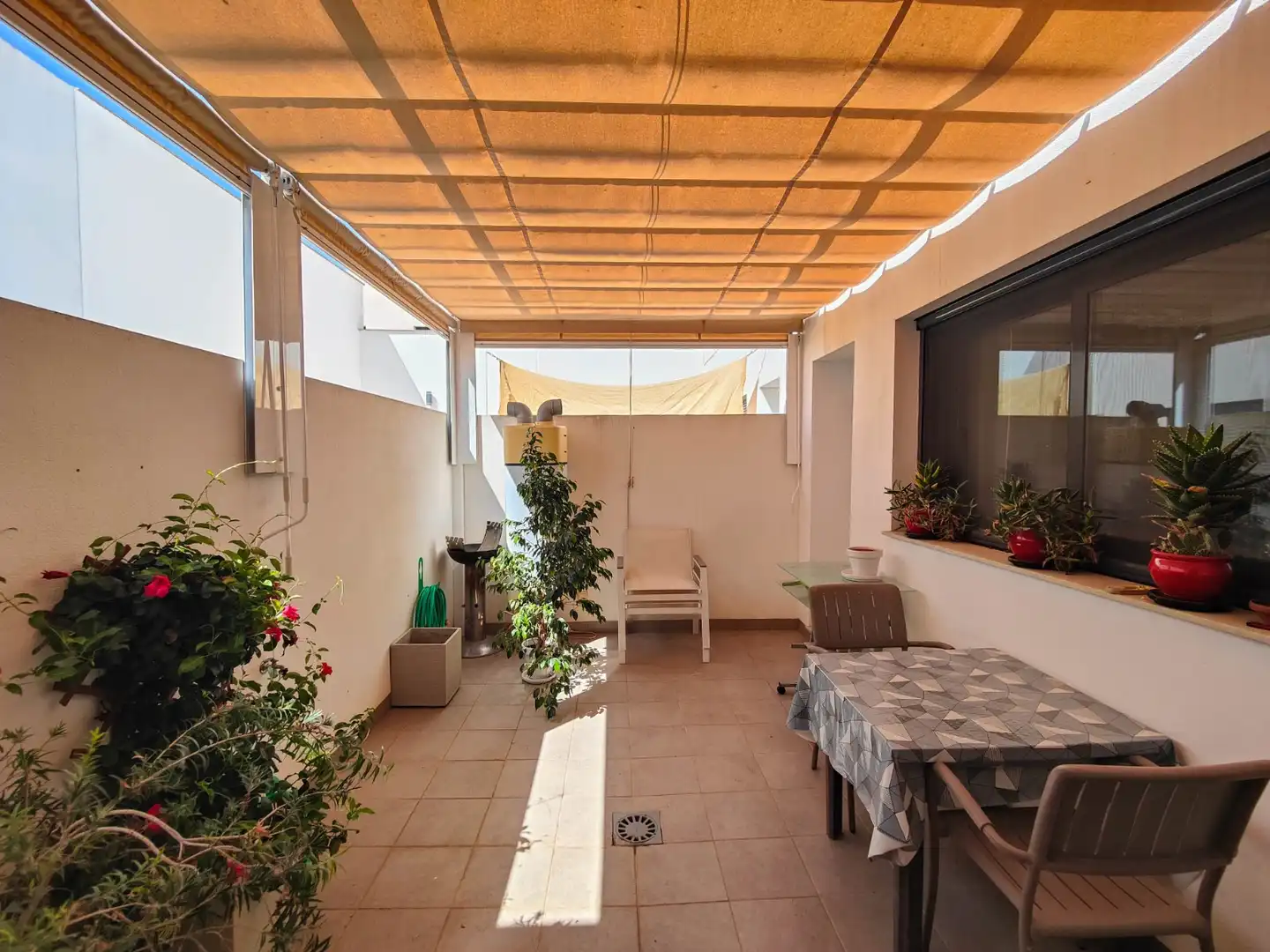 Casa aparellada amb piscina en venda a Formentera del Segura, imagen 54