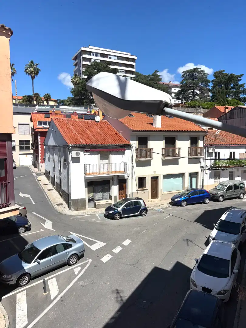 Vista exterior de Apartamento de alquiler en Plasencia con Aire acondicionado, Parquet y Amueblado
