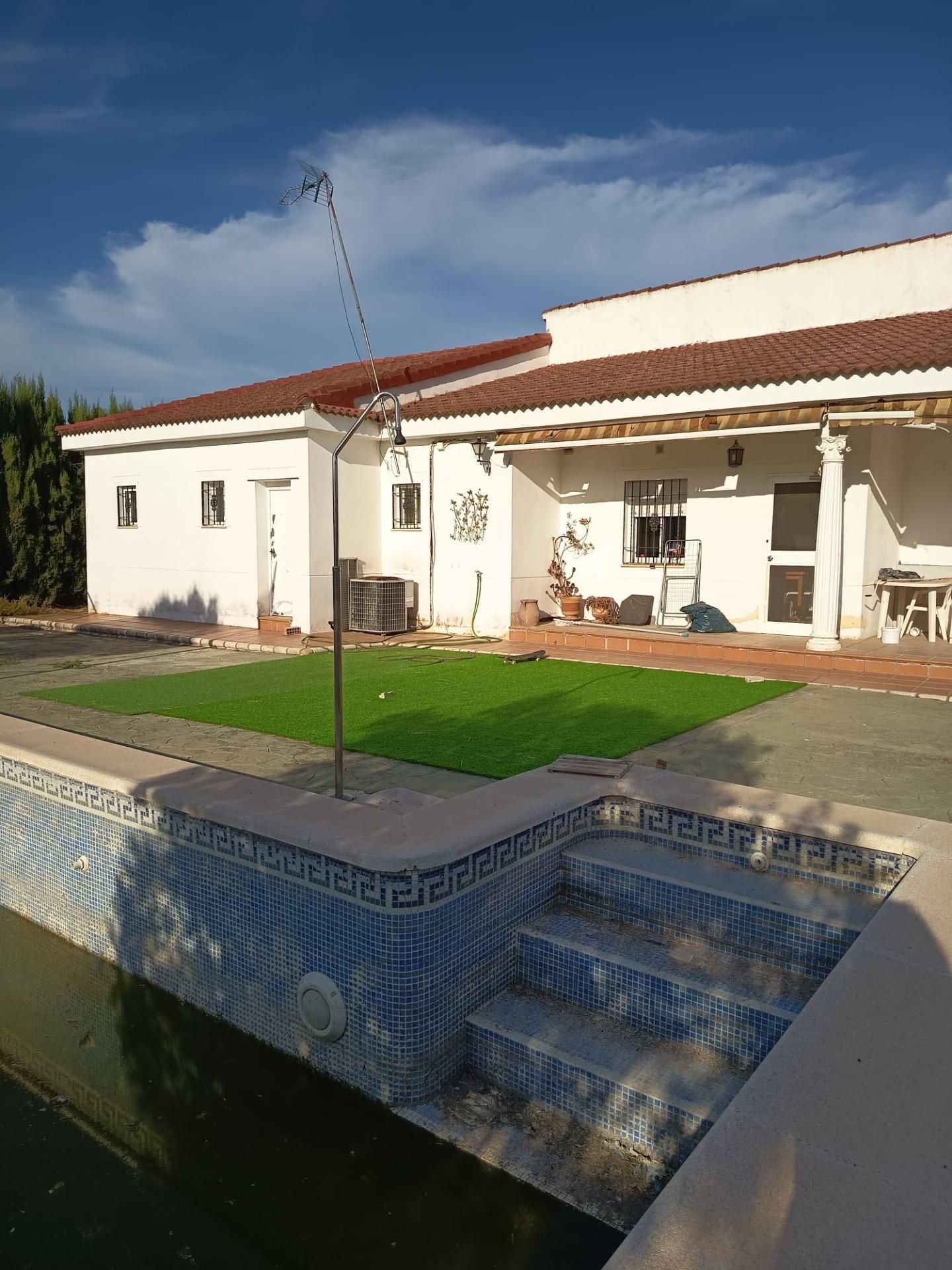 Swimming pool of House or chalet for sale in  Córdoba Capital  with Air Conditioner, Private garden and Swimming Pool