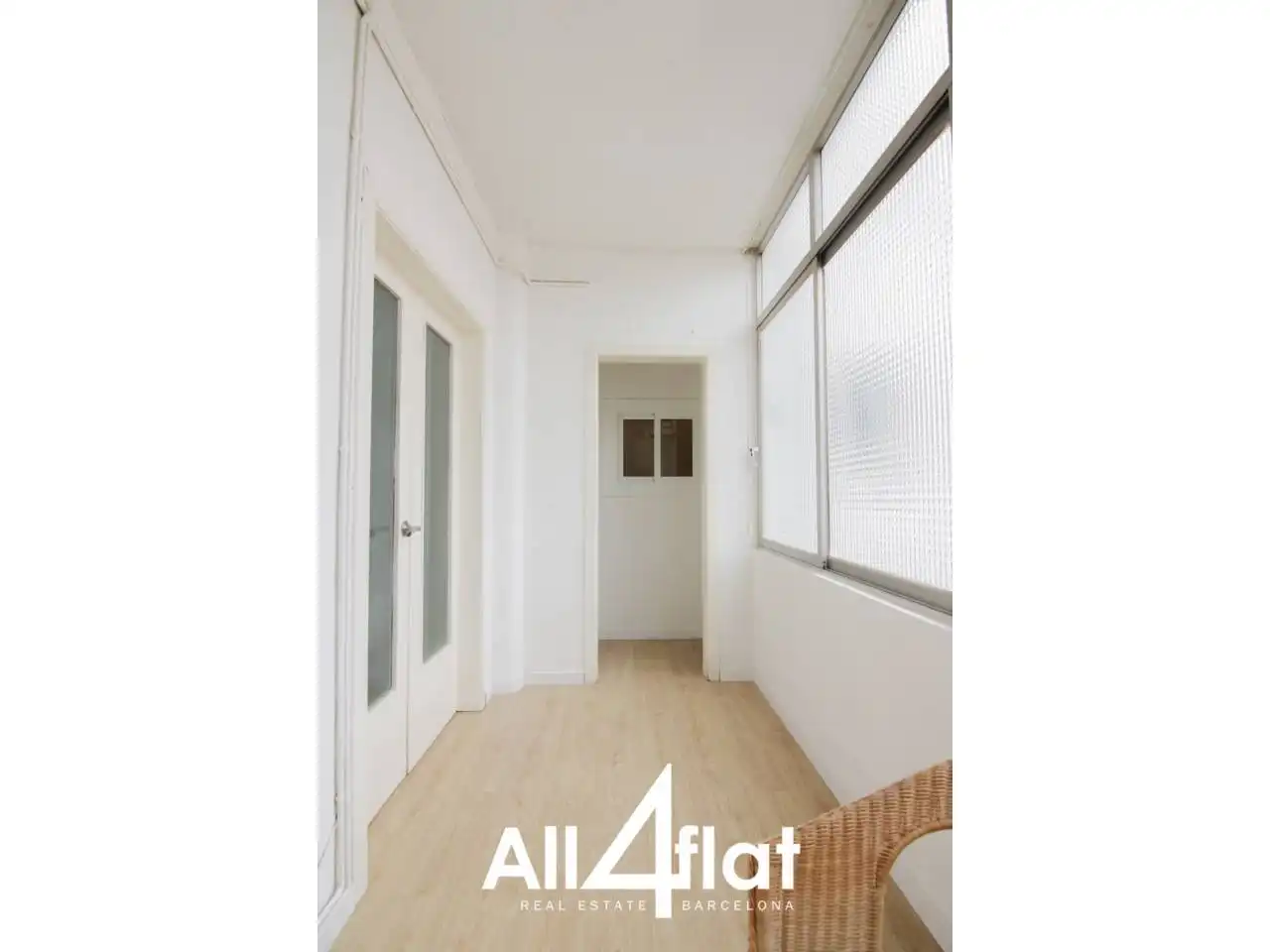 Flat for rent in Barcelona  with Heating, Parquet flooring and Alarm