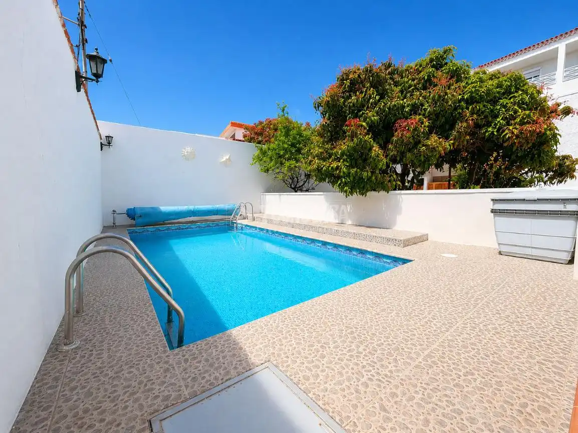 Piscina de Casa o chalet en venta en Candelaria con Aire acondicionado, Jardín privado y Terraza