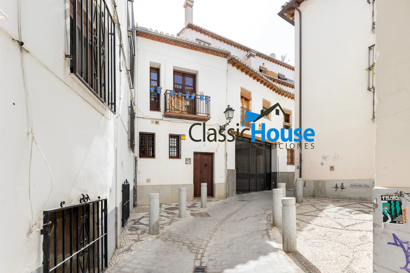 Vista exterior de Casa adosada en venta en Granada con Terraza, Amueblado y Horno