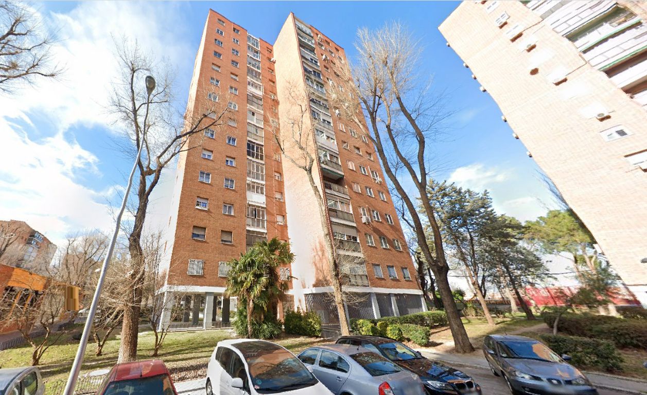 Exterior view of Flat for sale in  Madrid Capital  with Terrace