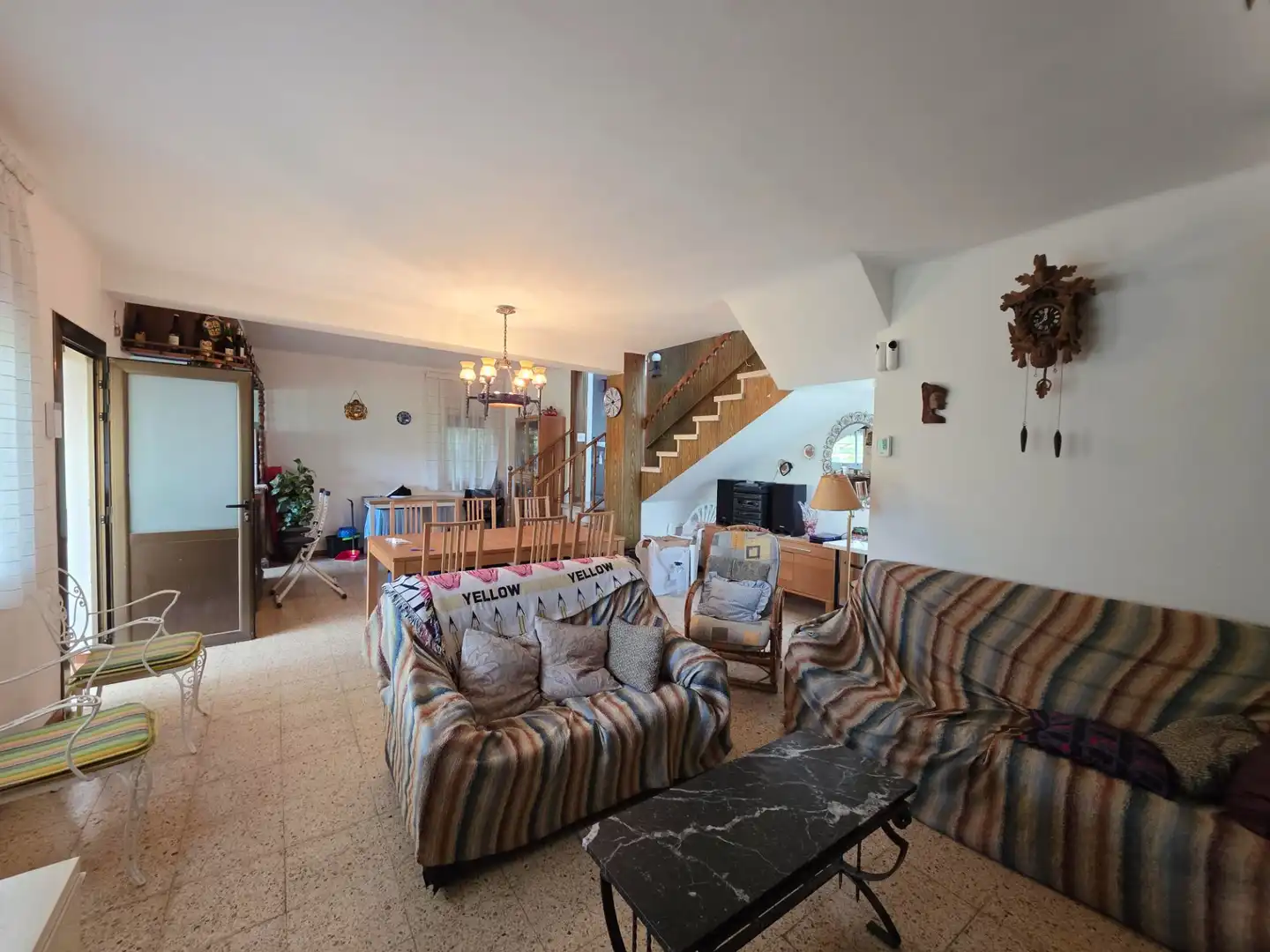 Sala d'estar de Casa o xalet en venda en Vallirana amb Calefacció, Jardí privat i Terrassa