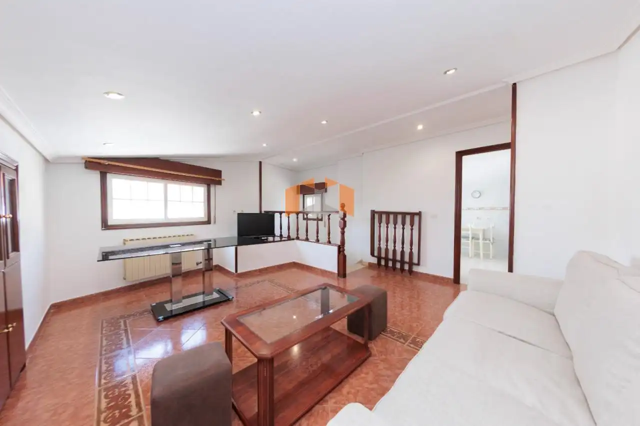 Living room of Houses for sale in Vigo   with Heating, Private garden and Parquet flooring