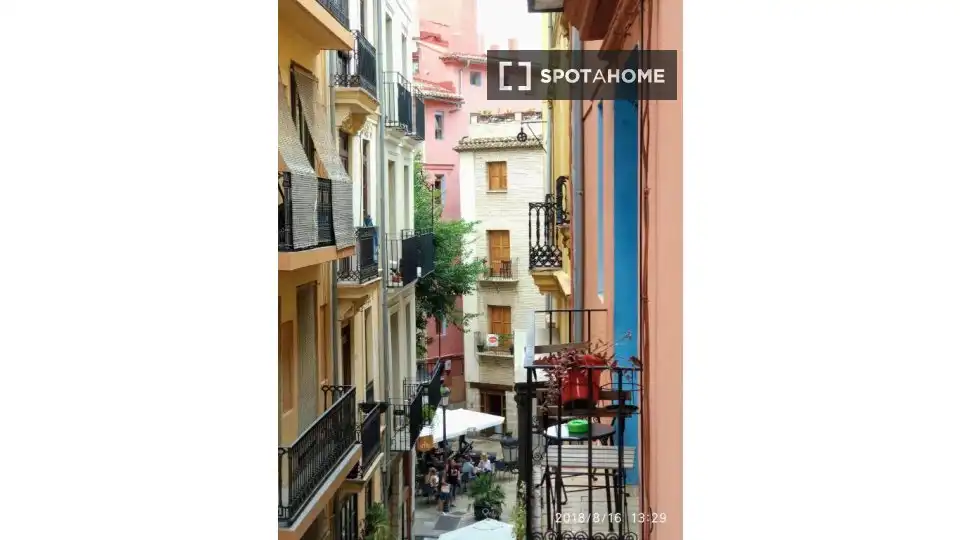 Flat with terrace to rent in Ciutat Vella, imagen 15