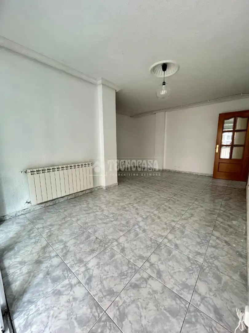 Schlafzimmer von Wohnung zum Verkauf in Fuenlabrada mit Heizung