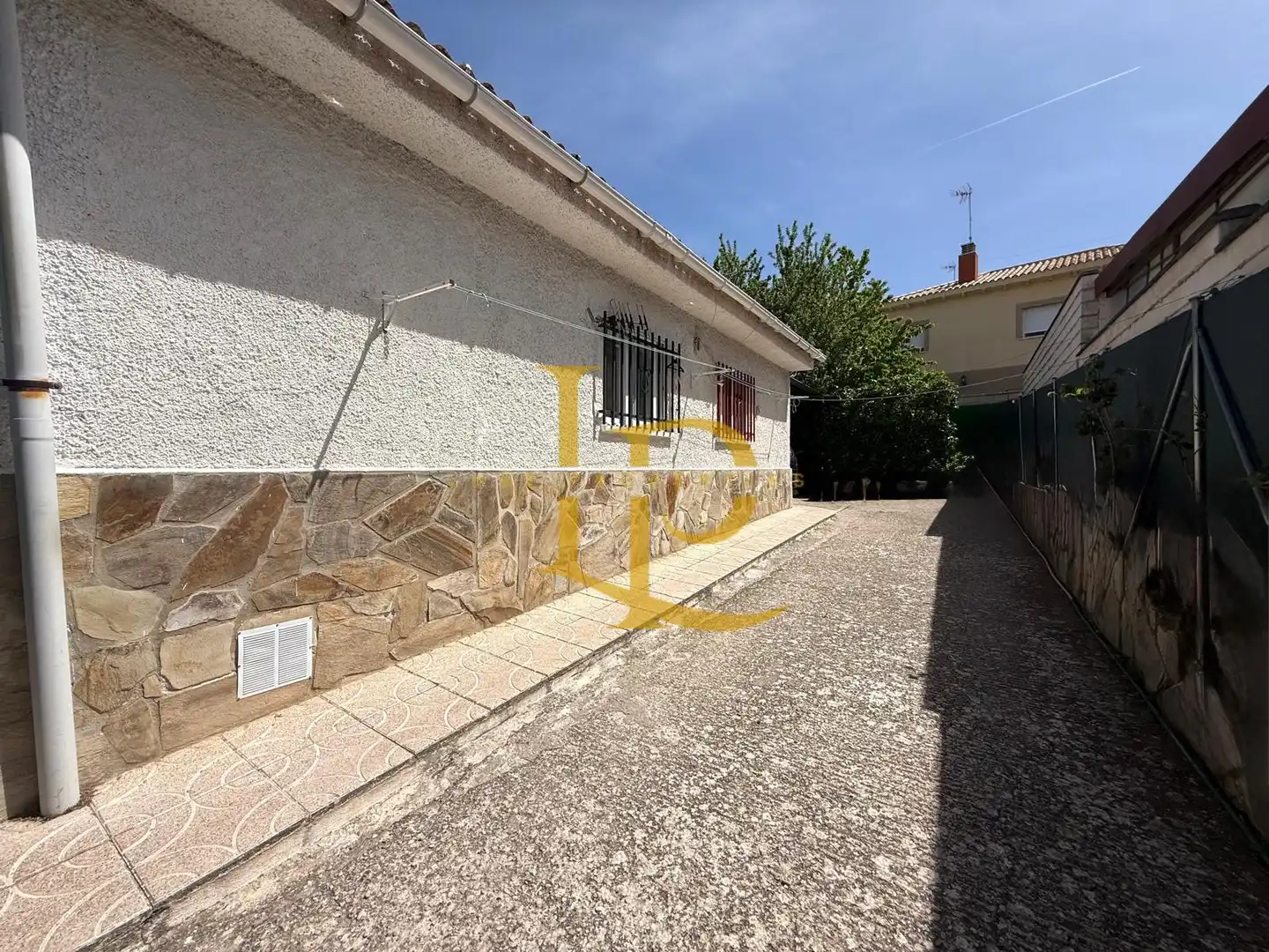 Exterior view of Houses for sale in Trijueque  with Heating, Private garden and Oven