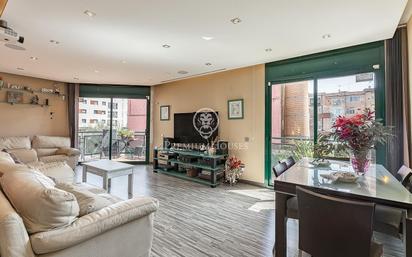 Sala d'estar de Pis en venda en  Barcelona Capital amb Calefacció, Terrassa i Balcó
