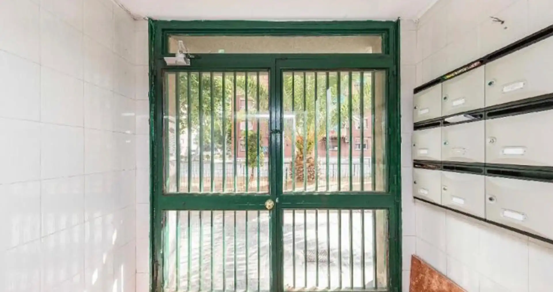 Flat for sale in Badalona