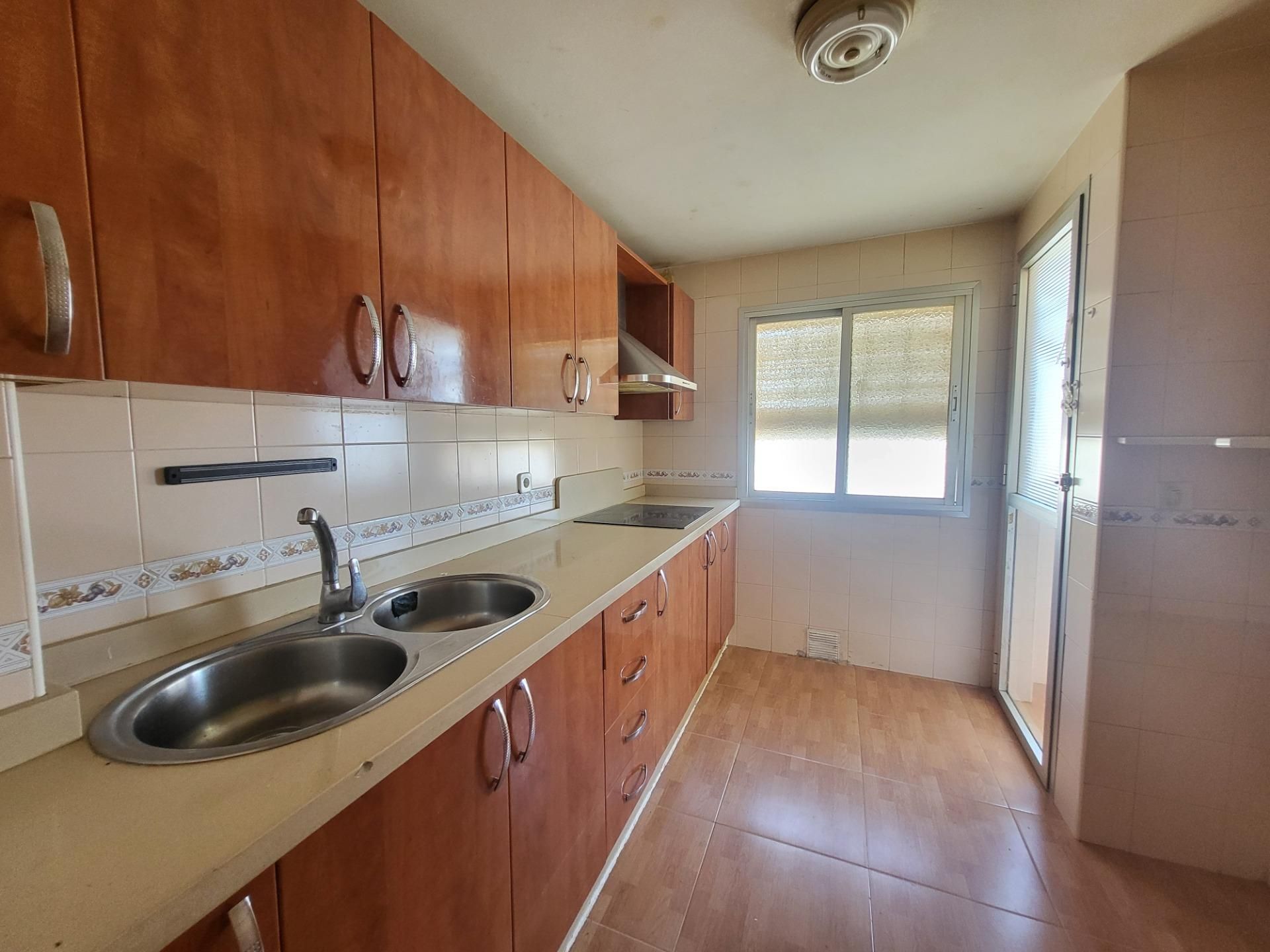 Kitchen of Flat for sale in  Almería Capital