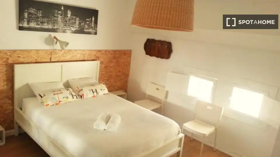Flat with terrace to rent in Extramurs, imagen 7