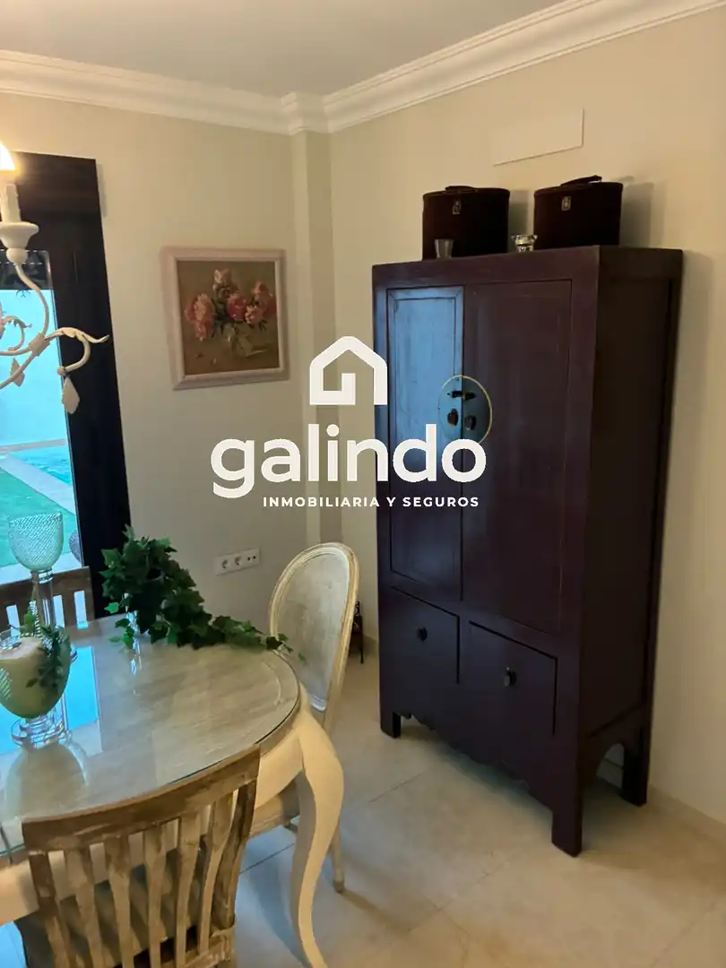 Garden of Houses for sale in Marchena  with Swimming Pool and Community pool