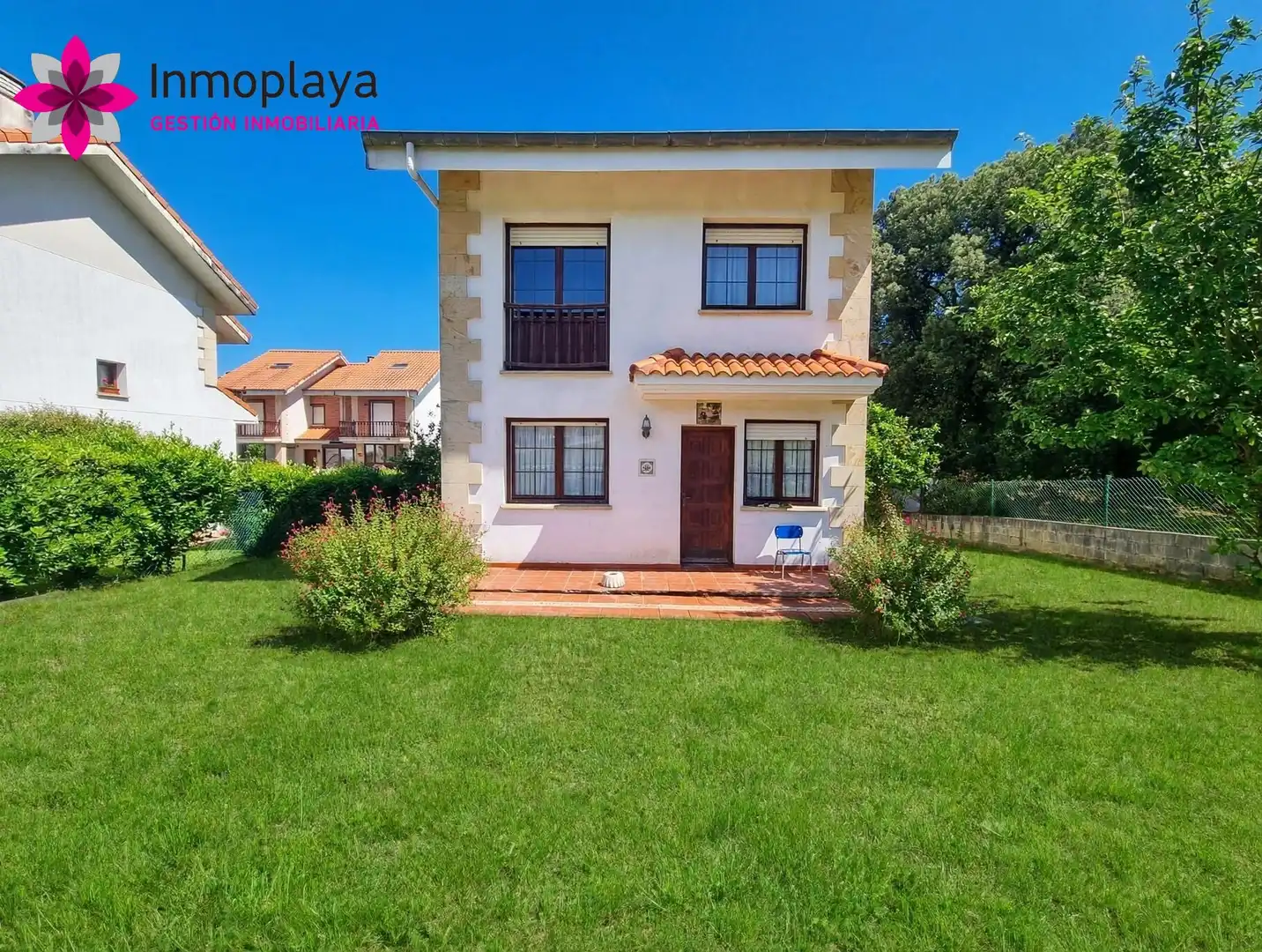 Exterior view of Houses for sale in Argoños   with Heating, Private garden and Terrace