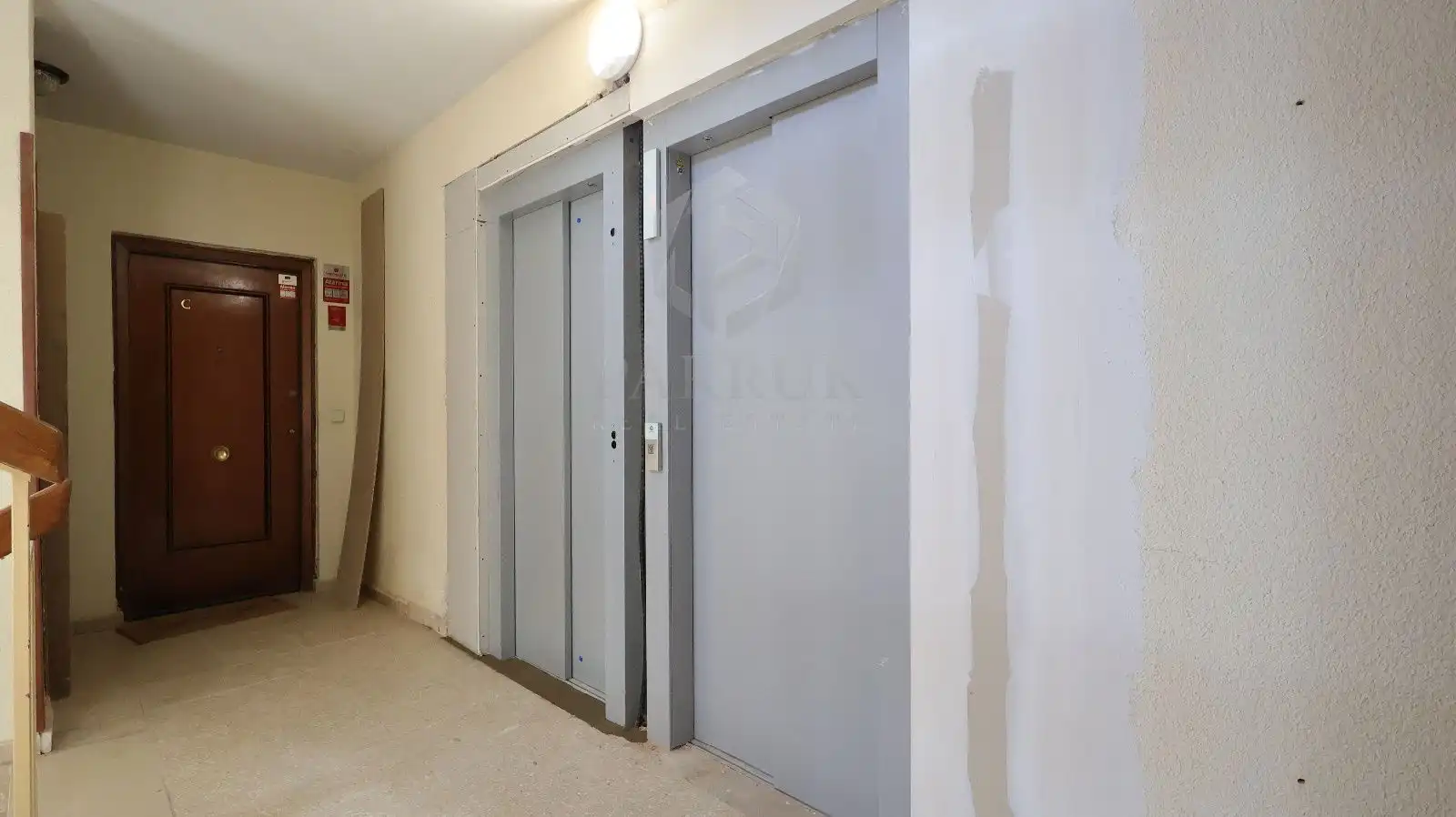Attic for sale in Alcorcón  with Terrace, Swimming Pool and Community pool