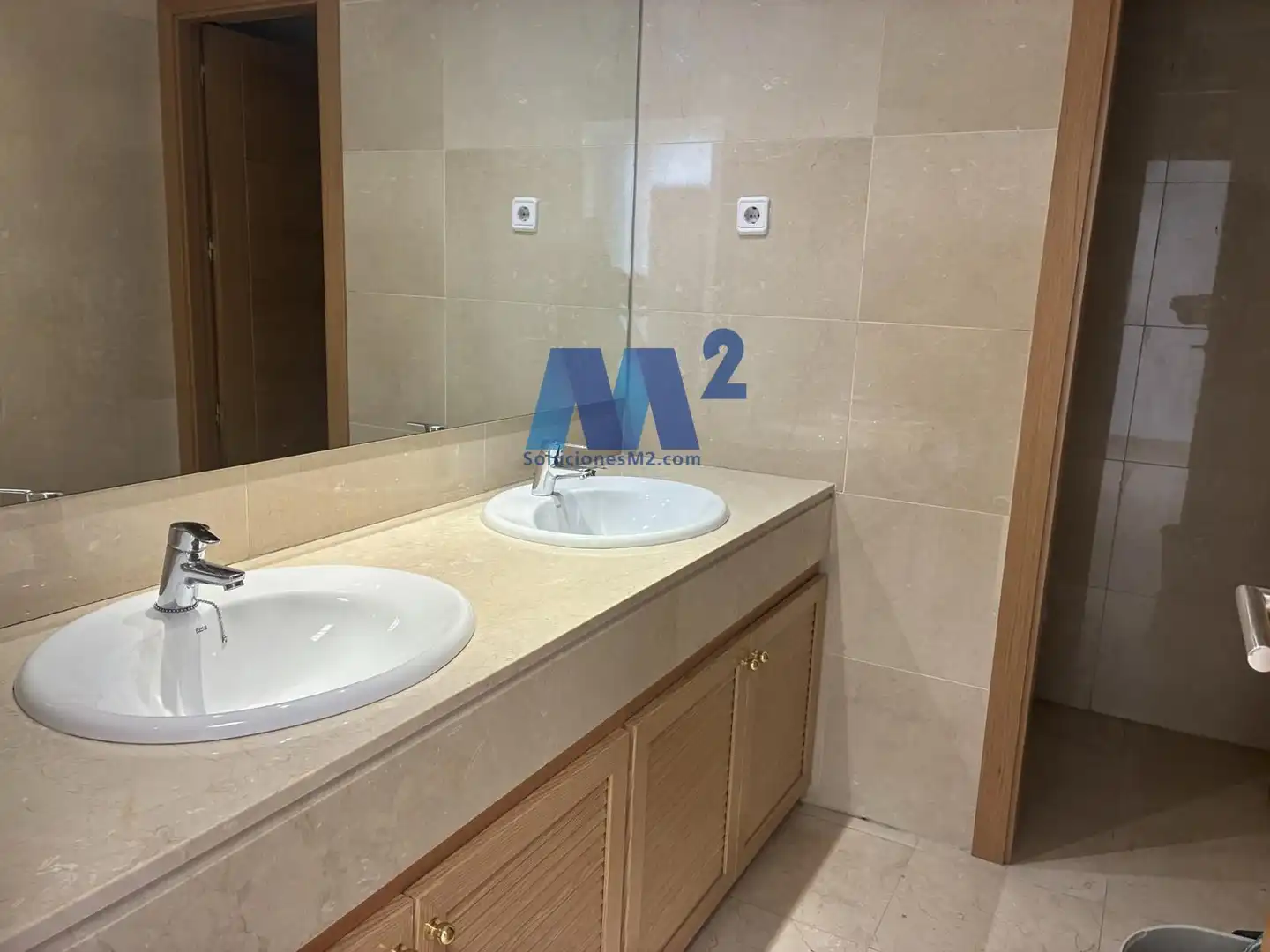 Badezimmer von Büro zur Miete in Chamartín