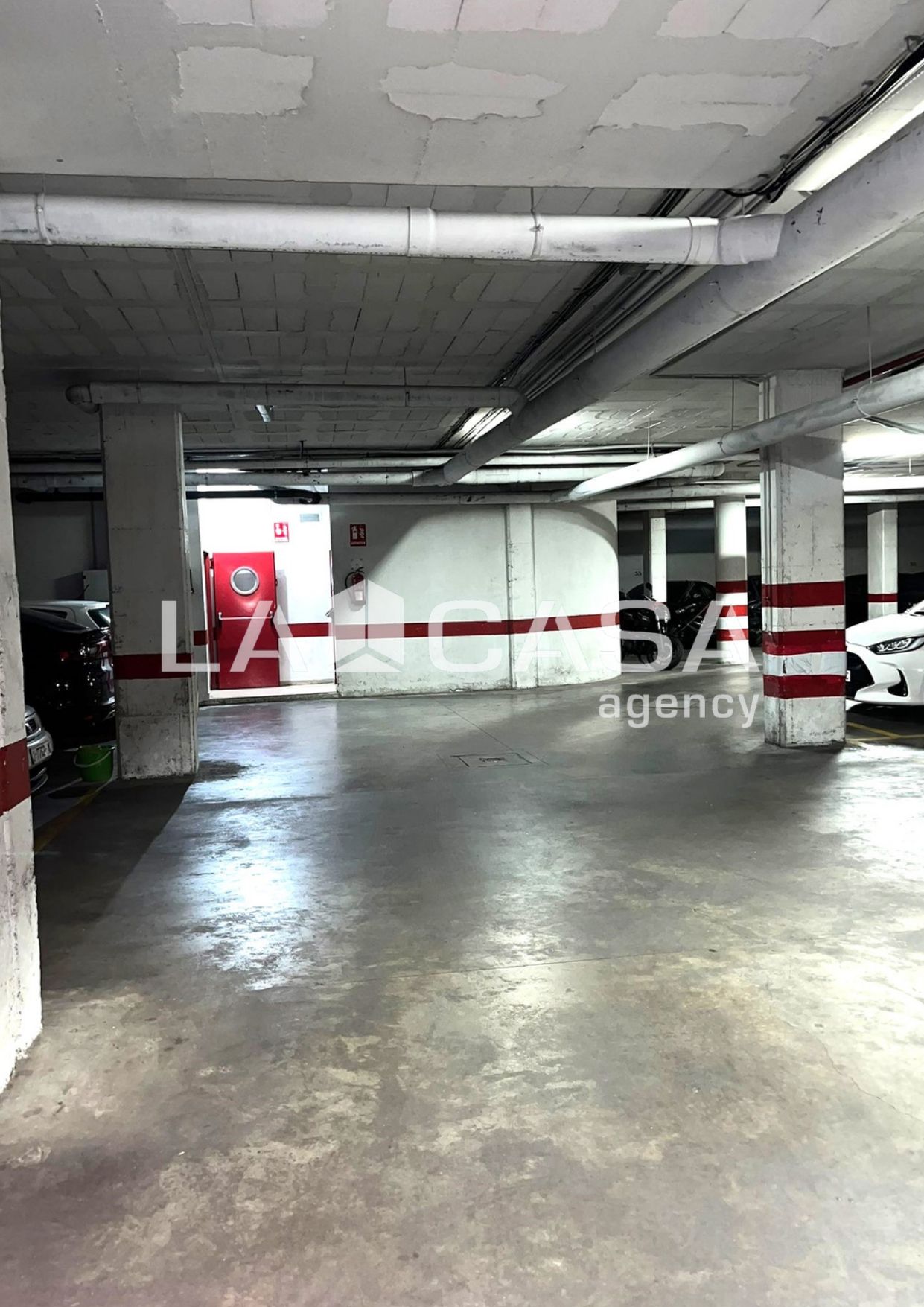 Aparcament de Garatge en venda en  Sevilla Capital