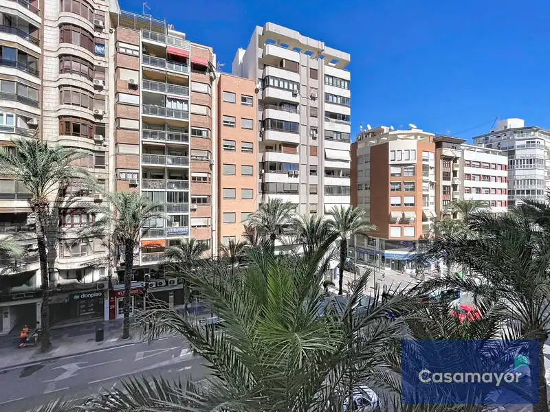 Oficina con ascensor en venta en Avenida Alfonso El Sabio, imagen 29