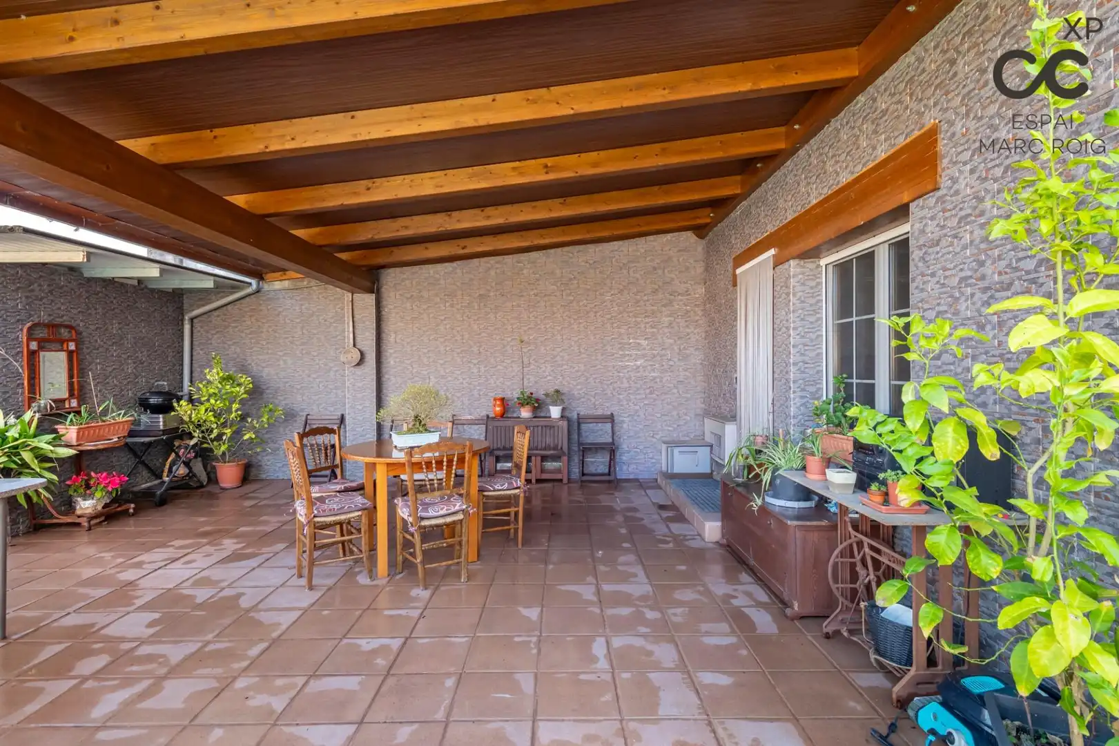 Terraza de Casa o chalet en venta en Olot con Calefacción, Jardín privado y Parquet