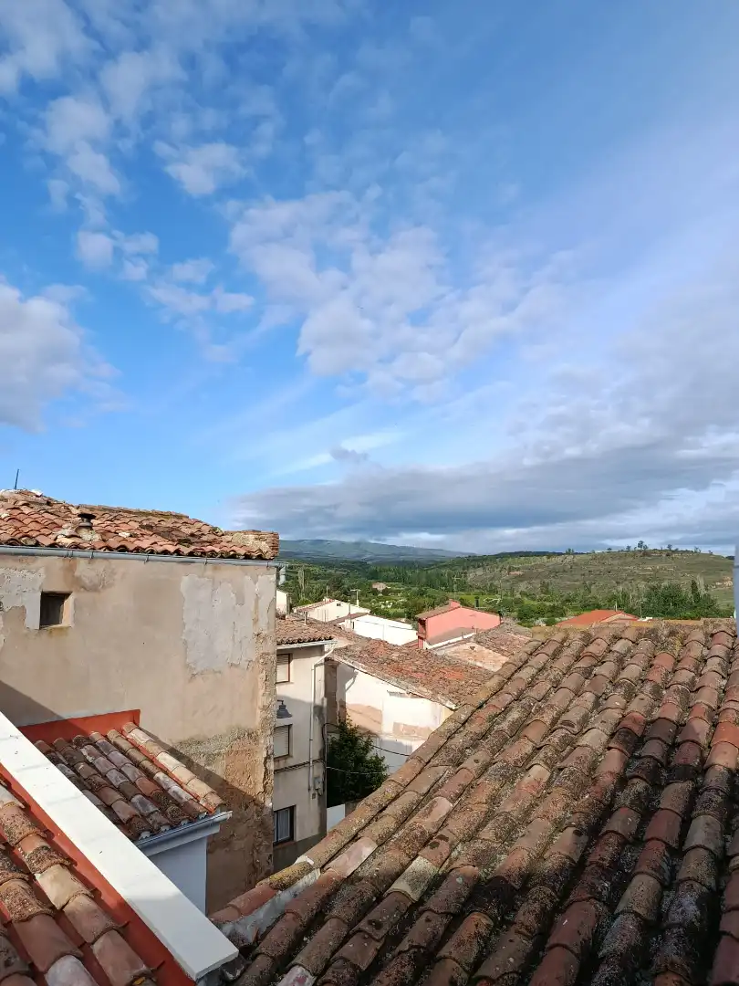 Vista exterior de Casa adosada en venta en Tudelilla con Terraza, Trastero y Amueblado