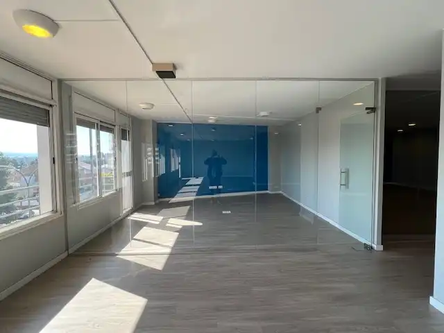 Oficina amb terrassa de lloguer a Ronda de ľEst, imagen 2