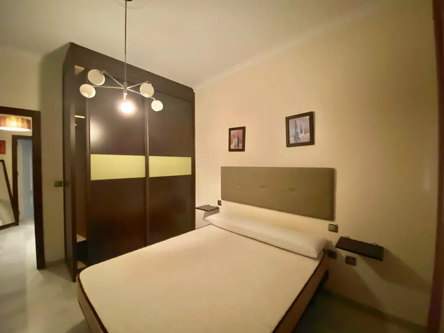Habitación de Casa adosada en venta en Alcalá de Guadaira con Calefacción y Horno