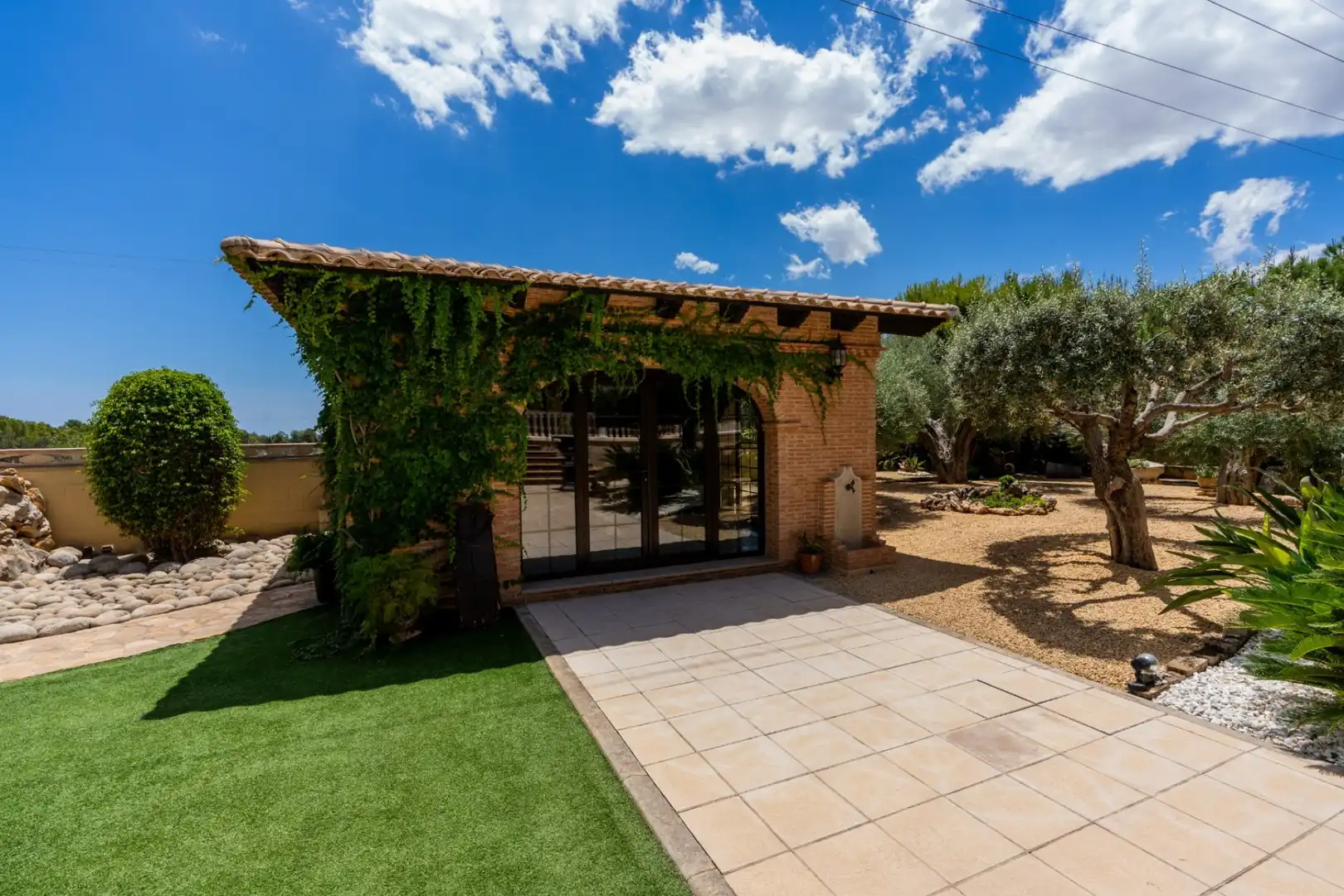Terraza de Casa o chalet en venta en San Vicente del Raspeig / Sant Vicent del Raspeig con Aire acondicionado, Calefacción y Jardín privado