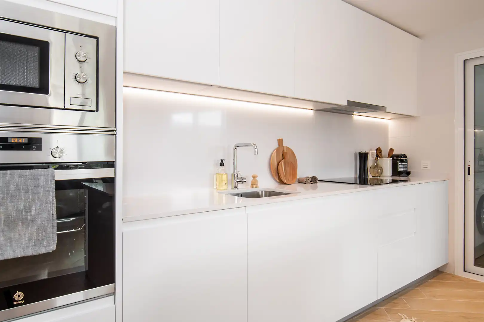 Apartamento con piscina en venta en Marbella Centro, imagen 11