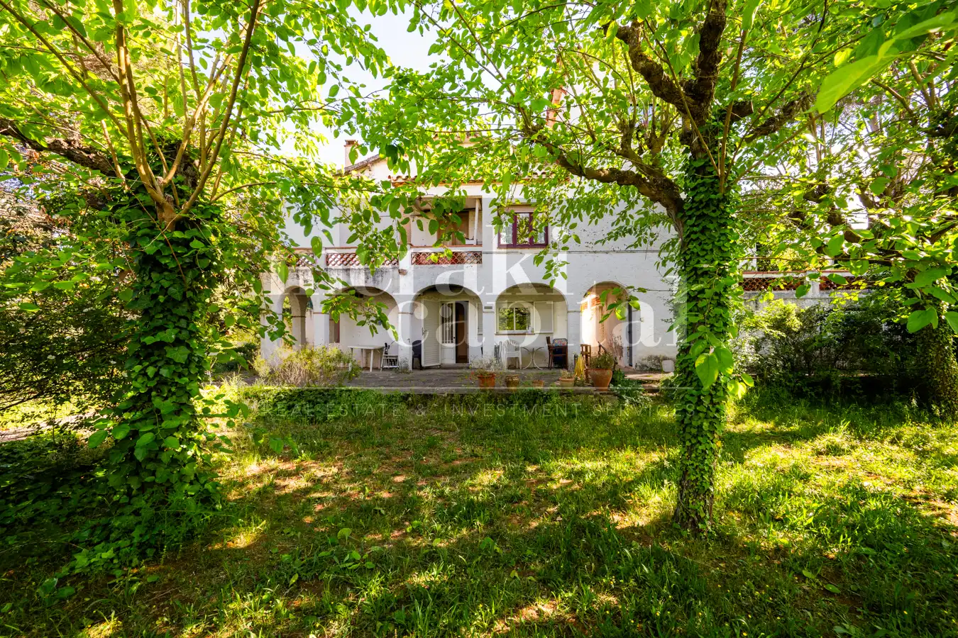 Vista exterior de Casa o chalet en venta en Sant Cugat del Vallès con Calefacción, Jardín privado y Terraza