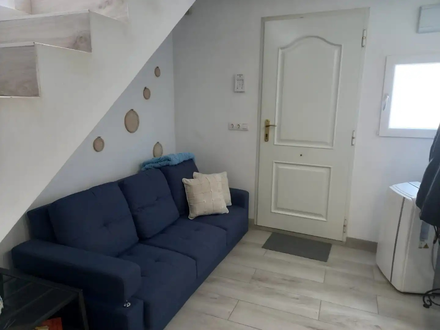 Sala d'estar de Casa adosada en venda en Alicante / Alacant amb Aire condicionat, Calefacció i Terrassa