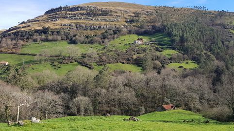Cabaña pasiega a reformar entorno de ensueño