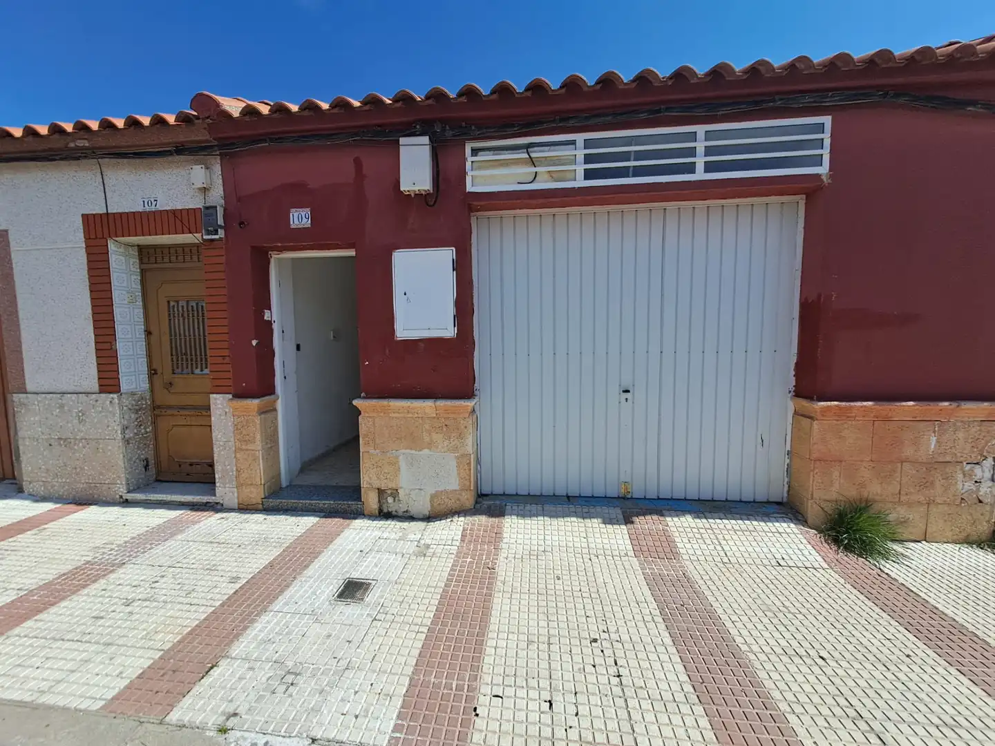 Vista exterior de Casa o xalet en venda en Puertollano