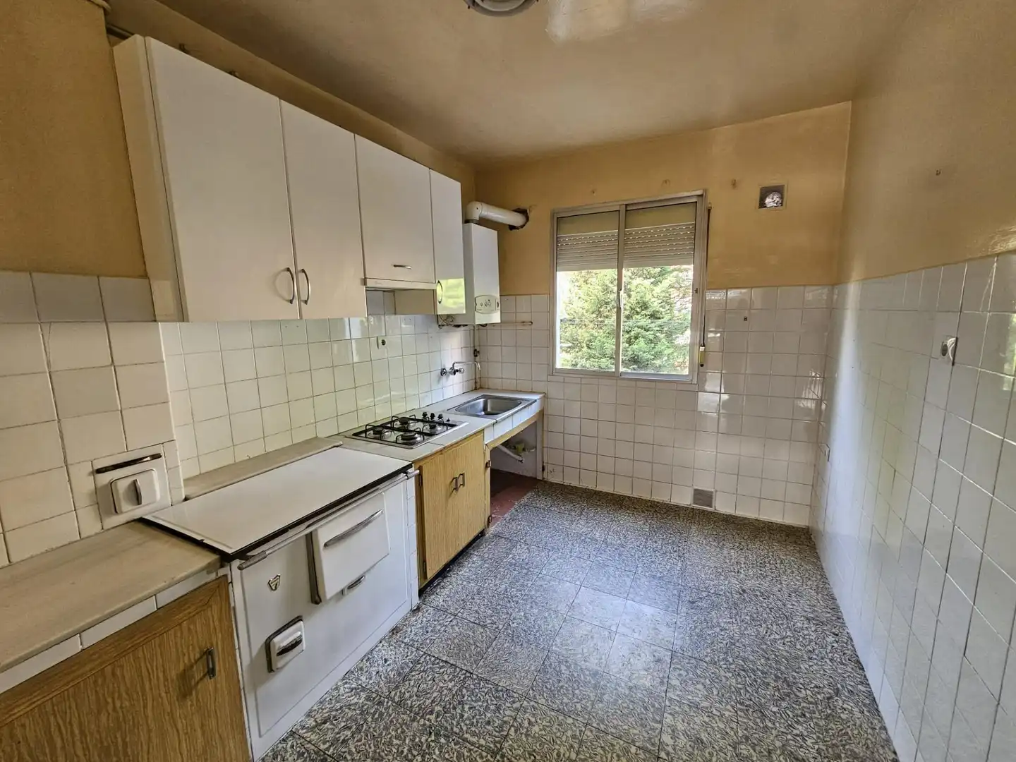 Kitchen of Flat for sale in Ponferrada  with Heating, Storage room and Balcony