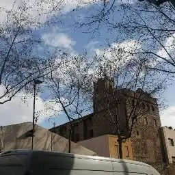 Vista exterior de Pis de lloguer en Badalona amb Calefacció, Parquet i Terrassa