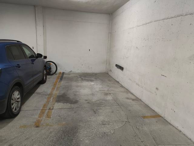 Garaje en Alquiler en Carrer Guardamar, 17 en La Foia - Daimés - Asprella