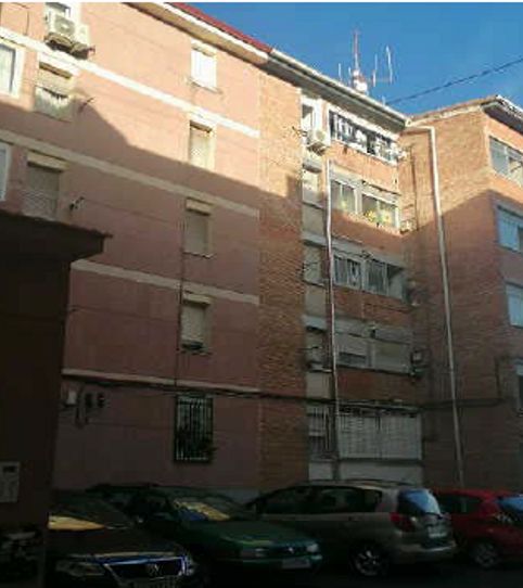 Foto 2 de Pis en venda a Cl. Cuevas de Almanzora, Apóstol Santiago, Madrid Capital
