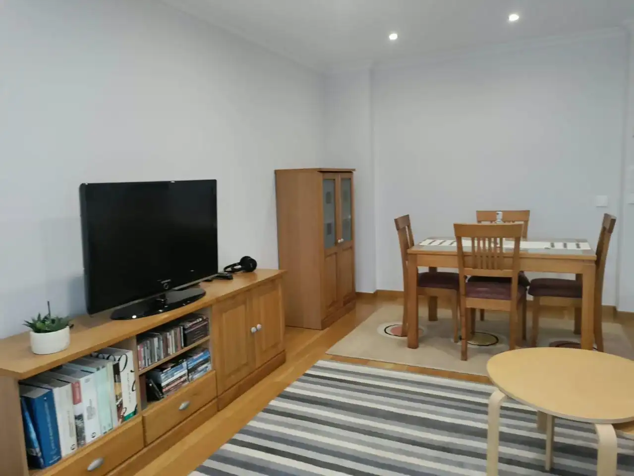 Comedor de Piso de alquiler en Santiago de Compostela  con Calefacción y Amueblado