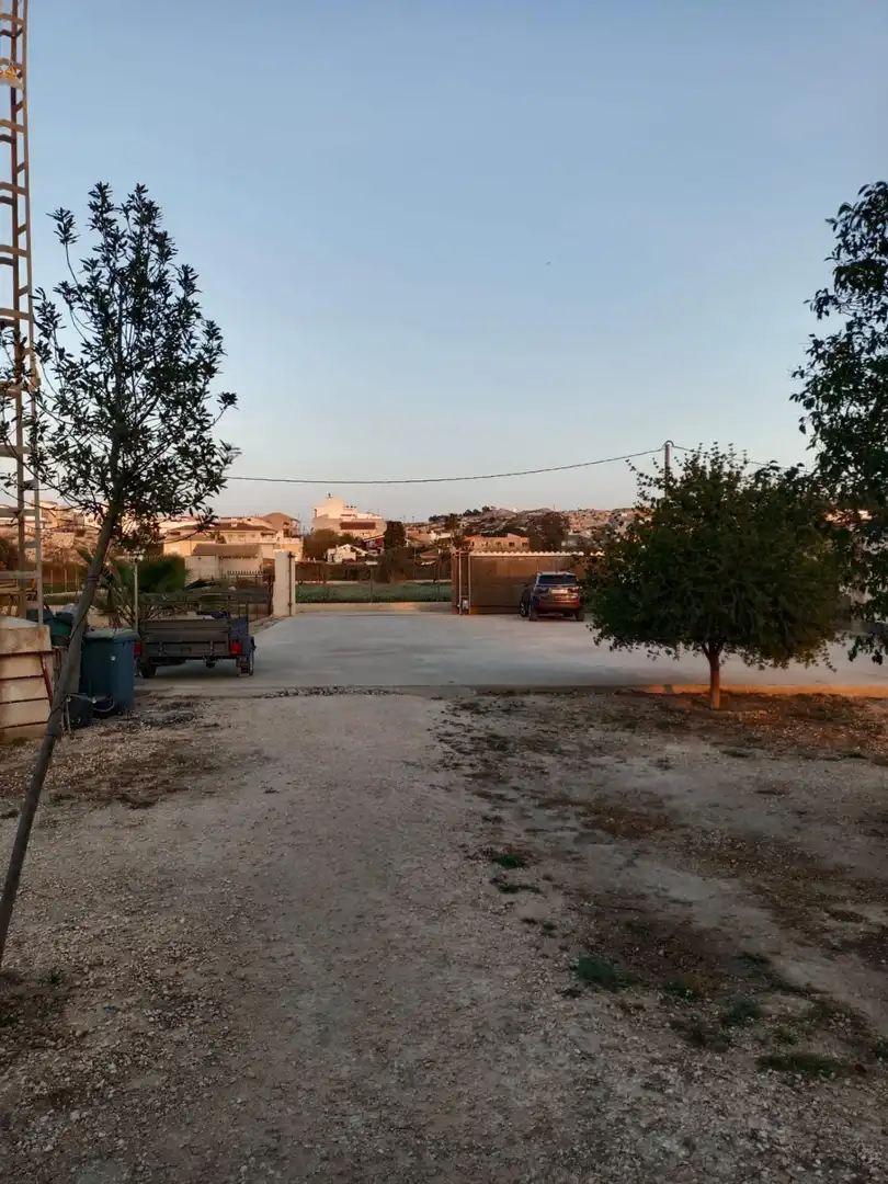 Vista exterior de Casa o xalet en venda en Molina de Segura amb Aire condicionat, Calefacció i Jardí privat