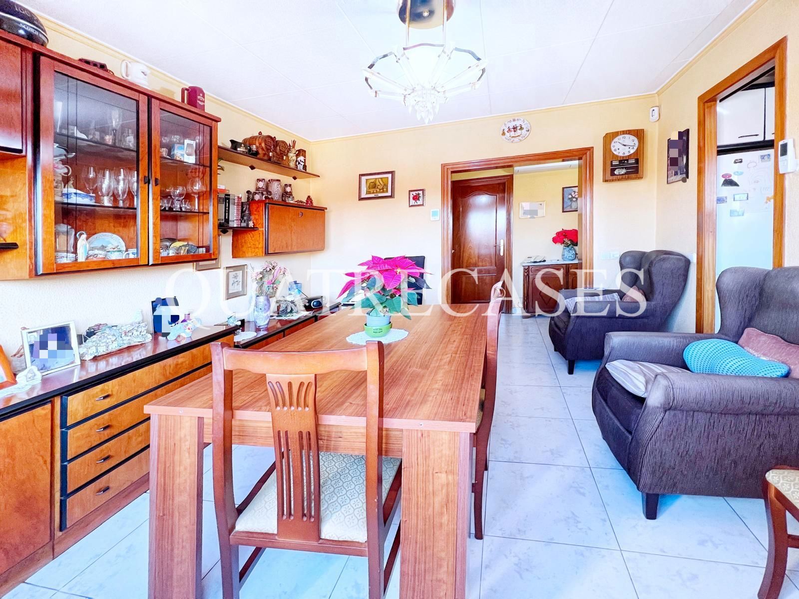 Dining room of Flat for sale in  Barcelona Capital  with Air Conditioner, Heating and Oven