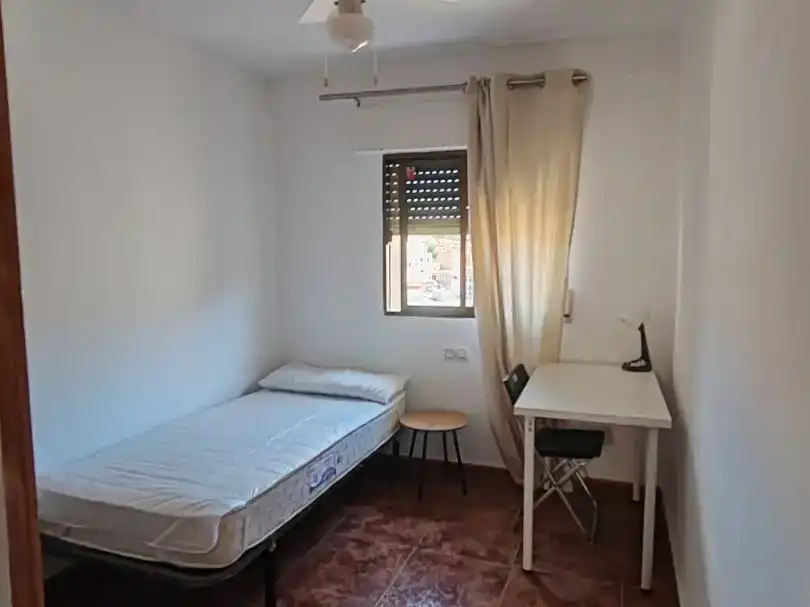 Bedroom of Flat for rent in Viator, Almería