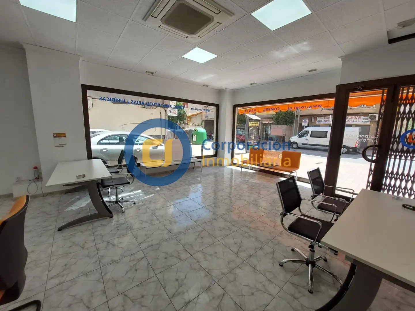 Local en venta en Lorca con Aire acondicionado