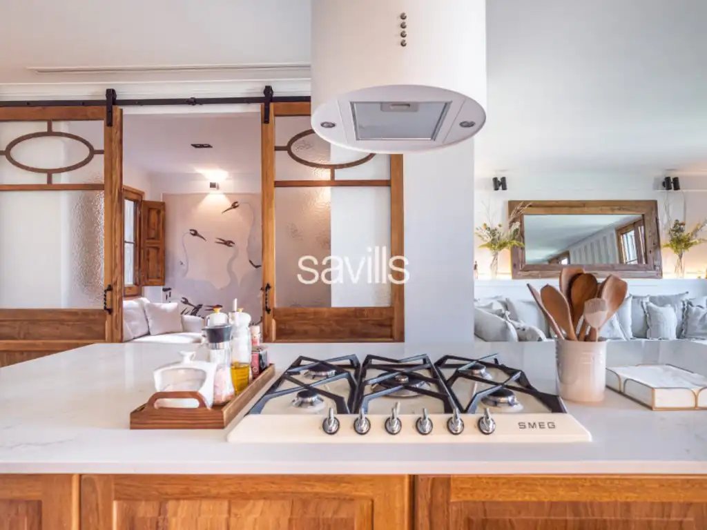 Cuina de Apartament en venda en Barcelona amb Aire condicionat, Terrassa i Forn