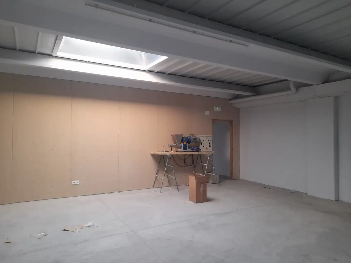 Fabrikhallen zur Miete in Sabadell mit Heizung