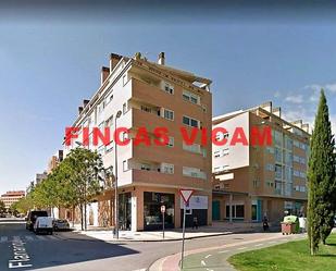 Exterior view of Premises for sale in  Huesca Capital  with Air Conditioner, Heating and Parquet flooring