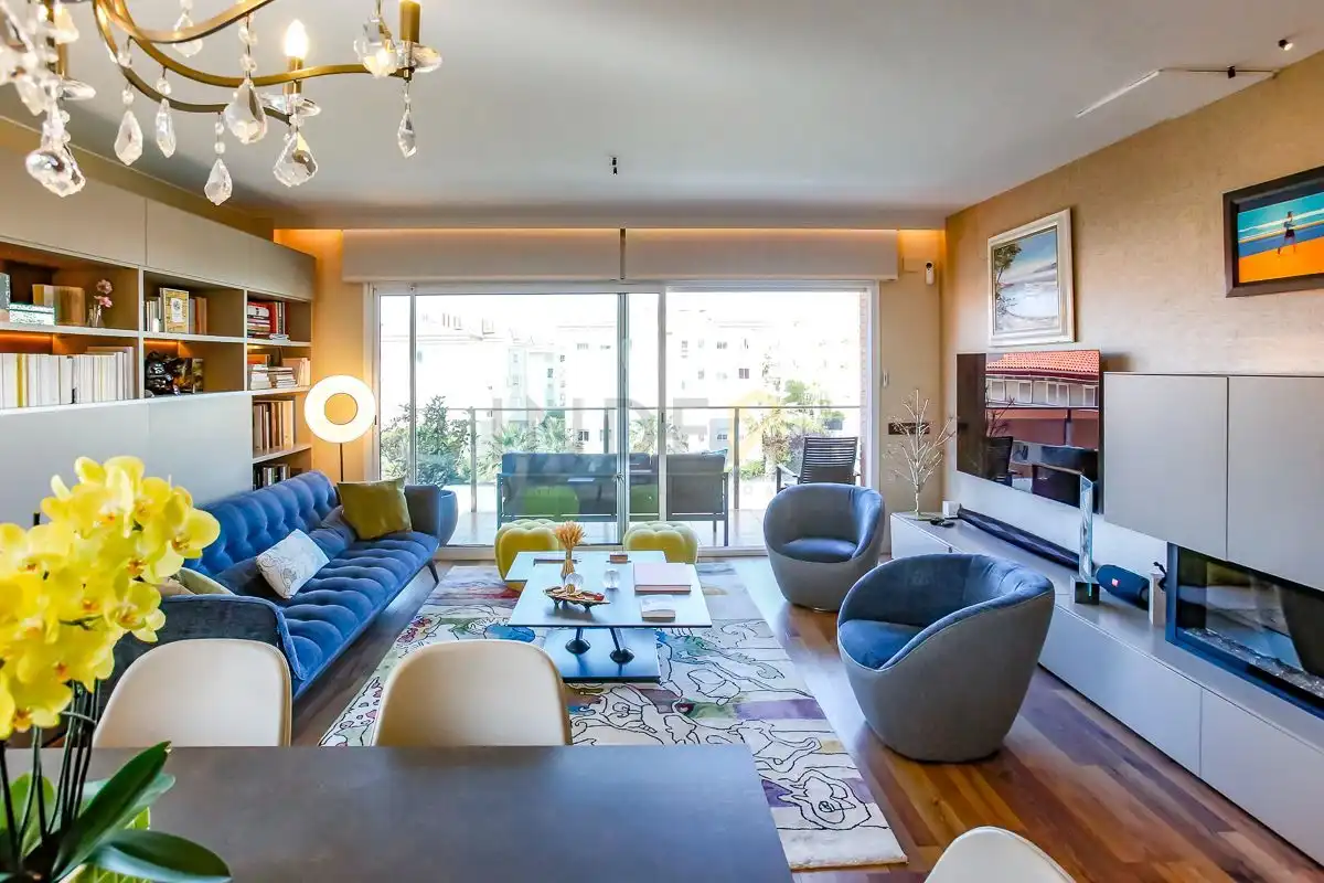 Sala de estar de Ático en venta en Sitges con Aire acondicionado, Calefacción y Piscina comunitaria
